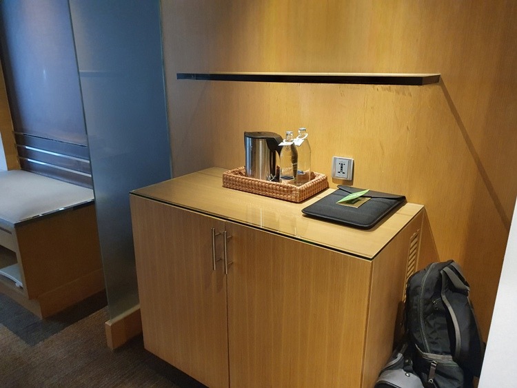 Tea & Coffee Making at Holiday Inn, Silom