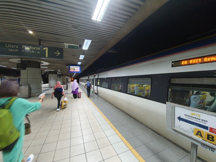 KL Sentral to Gemas Train