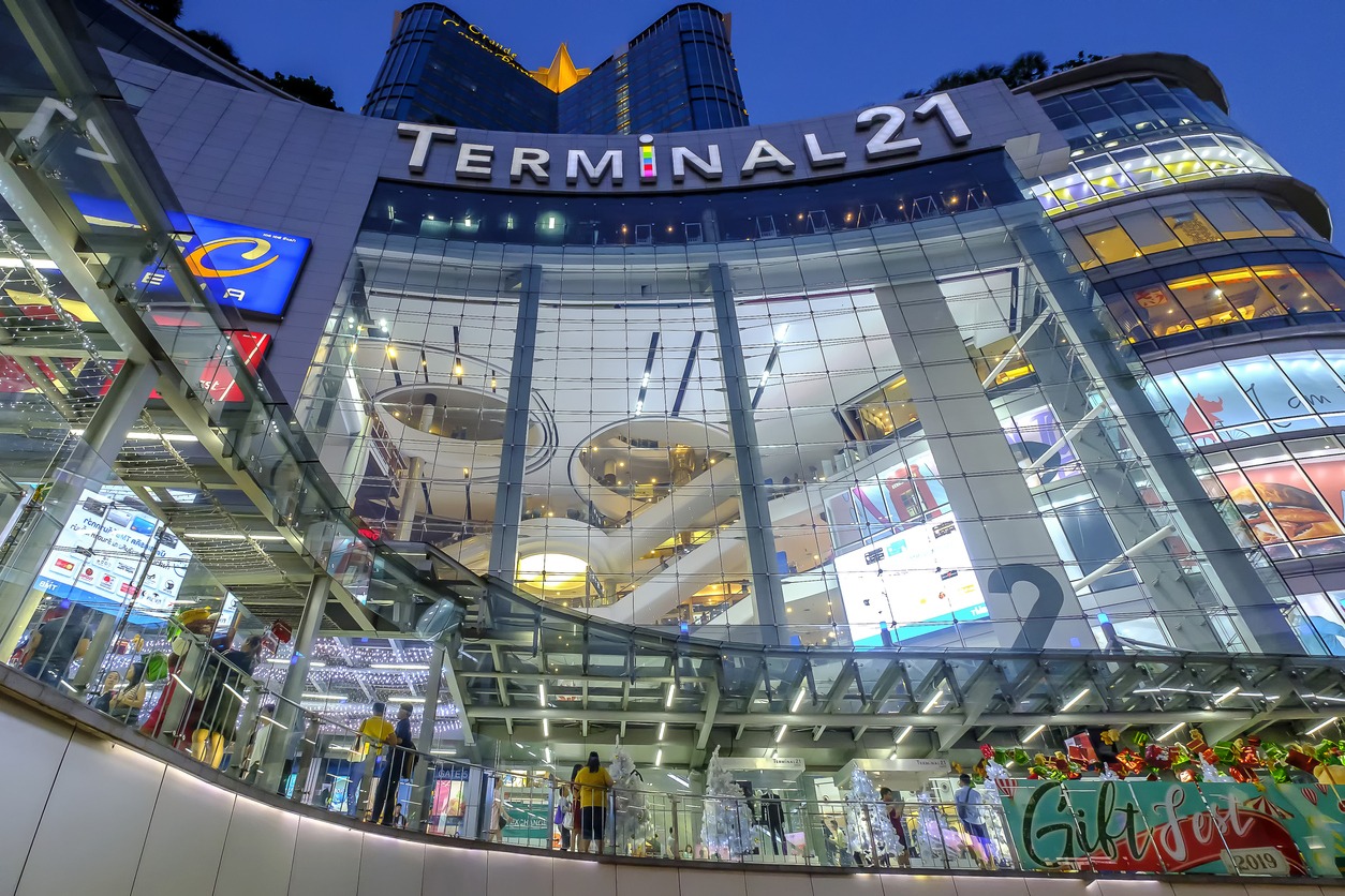 architecture photos, Asia photos, BTS Skytrain photos, Bangkok photos, Bangkok province photos, building exterior photos, business photos