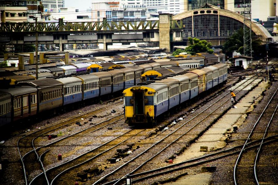 trains in Bangkok