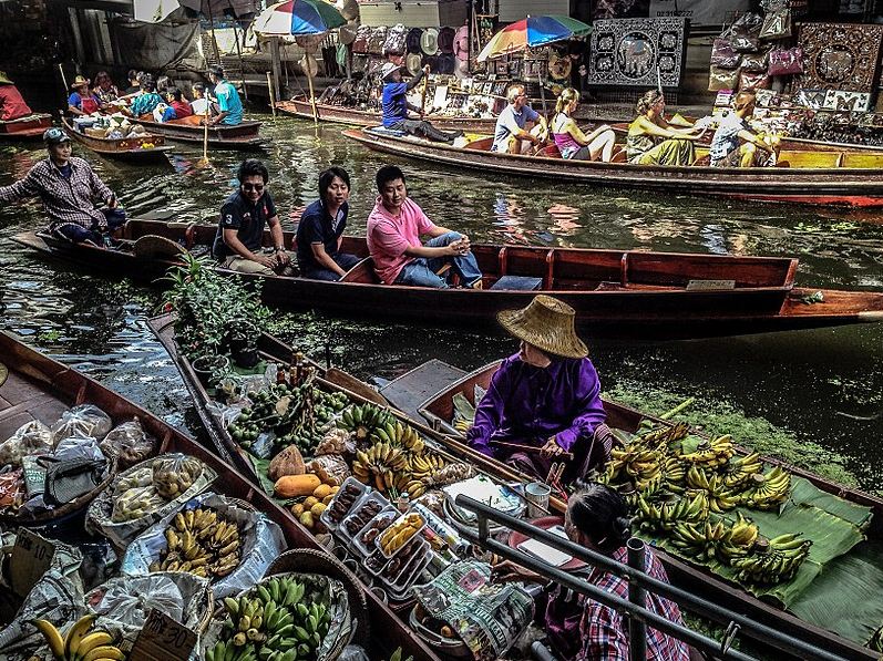 Floating Markets