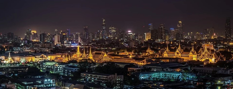 grand palace at night, buildings, cityscape