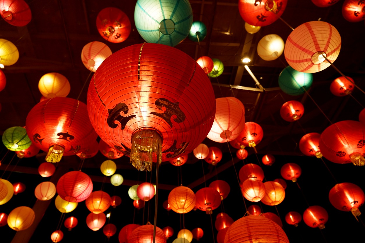 Chinese New Year photos, lantern photos, Chinese culture photos, traditional festival photos, background photos, celebration photos, luck photos, night photos, spirituality photos